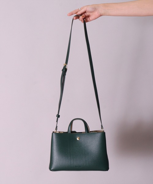 Legato Largo(レガートラルゴ)の「(LF)【Legato Largo】【たすかるっかばん】2ポケット 2WAY ショルダーバッグ(ショルダーバッグ・レディース・ブラウン/ダークグリーン/ブラック・ONE SIZE)」の17枚目の写真