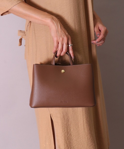 Legato Largo(レガートラルゴ)の「(LF)【Legato Largo】【たすかるっかばん】2ポケット 2WAY ショルダーバッグ(ショルダーバッグ・レディース・ブラウン/ダークグリーン/ブラック・ONE SIZE)」の21枚目の写真