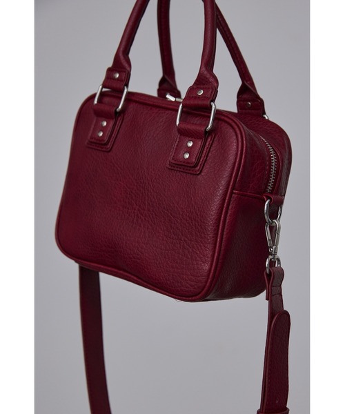 極美品　ILBISONTE 限定カラー　パープル　シボ革　本革　ショルダーバッグ 極美品 ILBISONTE 限定カラー パープル シボ革 本革 ショルダー