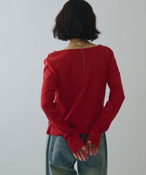 ELLEgirl（エルガール）の「ドレープオフショルトップス【ELLEgirl/エルガール】（Tシャツ/カットソー・レディース・オフホワイト/ブラック/レッド・FREE）」の11枚目の写真