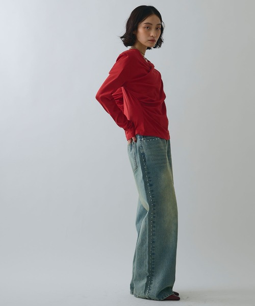 ELLEgirl（エルガール）の「ドレープオフショルトップス【ELLEgirl/エルガール】（Tシャツ/カットソー・レディース・オフホワイト/ブラック/レッド・FREE）」の16枚目の写真