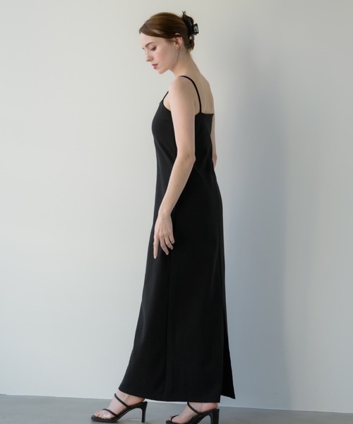 muku（ムク）の「LONG CAMISOLE ONEPIECE/DOUBLE STRAP（ワンピース・レディース・アイボリー/ブラック・FREE/SMALL）」の4枚目の写真