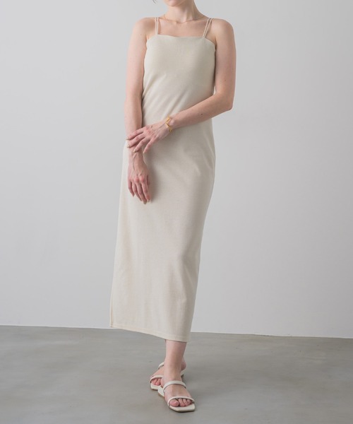 muku（ムク）の「LONG CAMISOLE ONEPIECE/DOUBLE STRAP（ワンピース・レディース・アイボリー/ブラック・FREE/SMALL）」の7枚目の写真