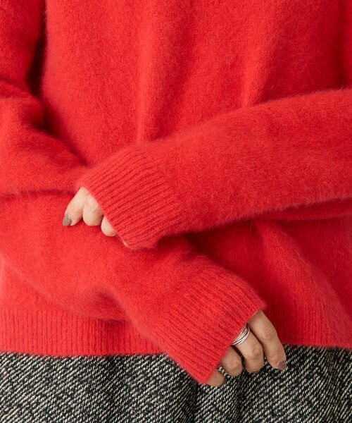 BEARDSLEY（ビアズリー）の「FOXウールVネックニット（ニット/セーター・レディース・ホワイト/ライトグレー/レッド・FREE）」の7枚目の写真