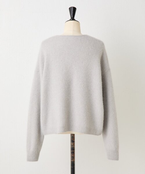 BEARDSLEY（ビアズリー）の「FOXウールVネックニット（ニット/セーター・レディース・ホワイト/ライトグレー/レッド・FREE）」の12枚目の写真