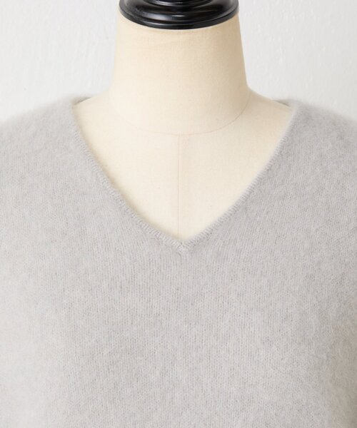 BEARDSLEY（ビアズリー）の「FOXウールVネックニット（ニット/セーター・レディース・ホワイト/ライトグレー/レッド・FREE）」の13枚目の写真