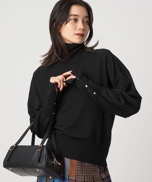green label relaxing(グリーンレーベルリラクシング)の「エブリタートルニット ウォッシャブル(ニット/セーター・レディース・ブラック/ネイビー/ターコイズブルー/グレー/レッド/ピンク/ダークブラウン/ライトピンク・FREE)」の2枚目の写真