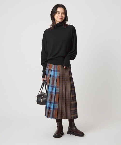 green label relaxing(グリーンレーベルリラクシング)の「エブリタートルニット ウォッシャブル(ニット/セーター・レディース・ブラック/ネイビー/ターコイズブルー/グレー/レッド/ピンク/ダークブラウン/ライトピンク・FREE)」の19枚目の写真