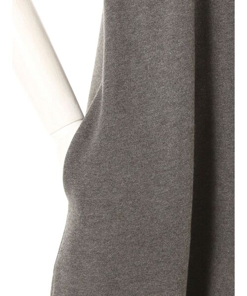 UN3D.(アンスリード)の「COCOON KNIT OP / コクーンニットワンピース(ワンピース・レディース・キャメル/グレー/ブラック・36/38)」の12枚目の写真