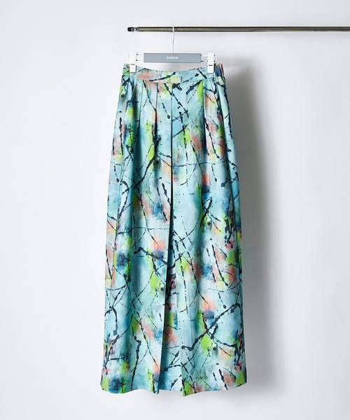 RUMCHE(ラムシェ)の「"Hidamari" Paint Skirt / ヒダマリペイントスカート(スカート・レディース・ブルー・FREE)」の2枚目の写真