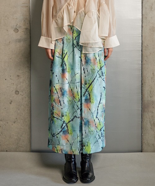 RUMCHE(ラムシェ)の「"Hidamari" Paint Skirt / ヒダマリペイントスカート(スカート・レディース・ブルー・FREE)」の6枚目の写真