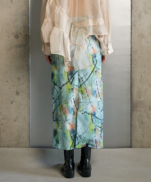 RUMCHE(ラムシェ)の「"Hidamari" Paint Skirt / ヒダマリペイントスカート(スカート・レディース・ブルー・FREE)」の8枚目の写真