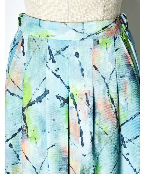 RUMCHE(ラムシェ)の「"Hidamari" Paint Skirt / ヒダマリペイントスカート(スカート・レディース・ブルー・FREE)」の12枚目の写真