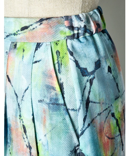 RUMCHE(ラムシェ)の「"Hidamari" Paint Skirt / ヒダマリペイントスカート(スカート・レディース・ブルー・FREE)」の13枚目の写真