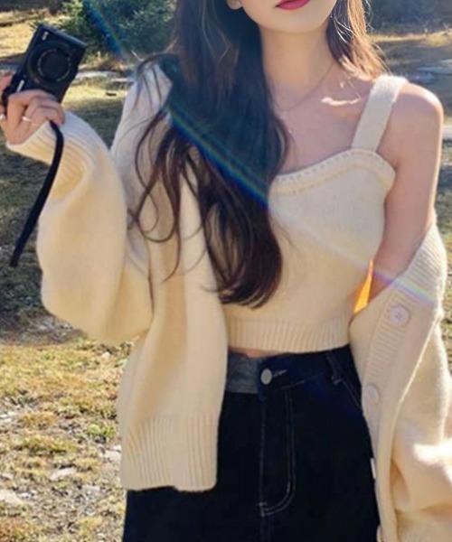 cammie(キャミー)の「ニットビスチェ×カーディガンセット(アンサンブル・レディース・アイボリー/モカ/ブルー・F)」の5枚目の写真