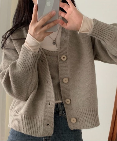 cammie(キャミー)の「ニットビスチェ×カーディガンセット(アンサンブル・レディース・アイボリー/モカ/ブルー・F)」の11枚目の写真