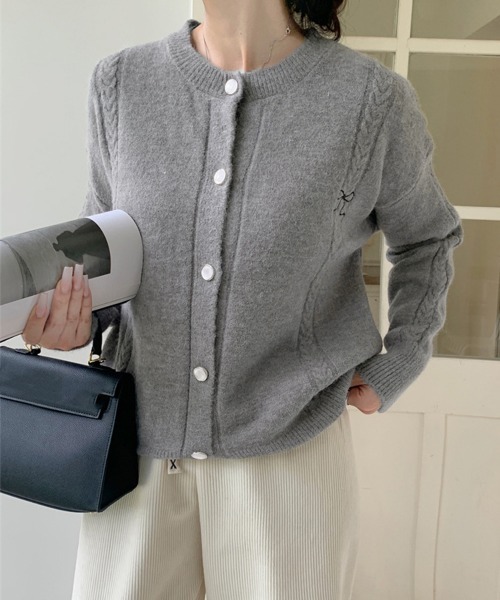 Miniministore(ミニミニストア)の「リボンワンポイントニットカーディガン秋冬(ニット/セーター・レディース・アイボリー/グレー/レッド/ピンク/ラベンダー・FREE)」の14枚目の写真