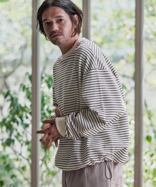 CAMBIO(カンビオ)の「mlt5434-ピンボーダードローコードカットソー(Tシャツ/カットソー・メンズ・ホワイト×グレー/ホワイト×ブラウン/ベージュ系その他/ブラック×ホワイト・M/L/XL)」の22枚目の写真