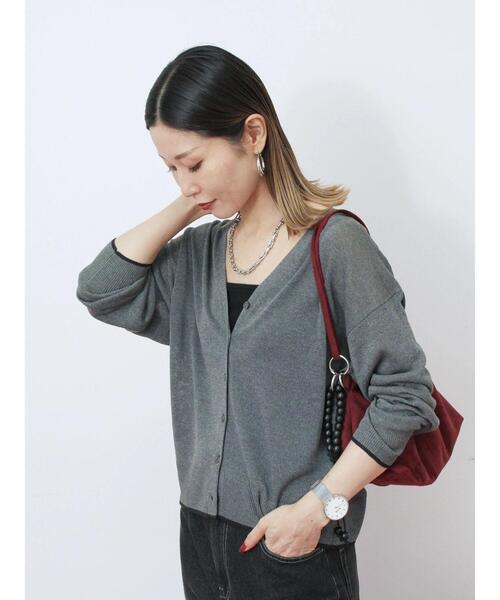 Samansa Mos2 blue(サマンサモスモスブルー)の「配色Vネックカーディガン(カーディガン/ボレロ・レディース・シルバーグレー/ベージュ/チャコールグレー・F)」の7枚目の写真