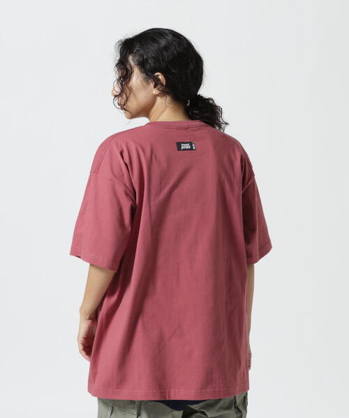 over print(オーバープリント)の「overprint/オーバープリント/OVER TEE(Tシャツ/カットソー・メンズ・ホワイト/イエロー/レッド/ダークグリーン系/ラベンダー/ネイビー/ブルー/チャコールグレー/ブラック・S/XL/L/M)」の20枚目の写真