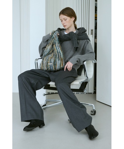 un/neu（アンノイ）の「マルチストライプファーニットバッグ / 500mlペットボトル収納可能（ハンドバッグ・レディース・ピンク/グリーン/ブルー・FREE）」の11枚目の写真