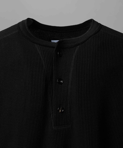 MAISON SPECIAL(メゾンスペシャル)の「《UNISEX》Prime-Over Henry Neck Long Sleeve Waffle T-Shirt/プライムオーバーヘンリーネックロングスリーブワッフルTシャツ【MAISON SPECIAL/メゾンスペシャル】(Tシャツ/カットソー・メンズ・ピンク/アイボリー/ブラック・1/2/0)」の7枚目の写真