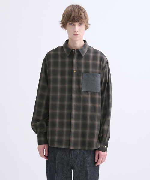 CULLNI（クルニ）の「【CULLNI】別注 Leather Pocket Check L/S Shirts（シャツ/ブラウス・メンズ・グレー/ブラック・1/2）」の13枚目の写真