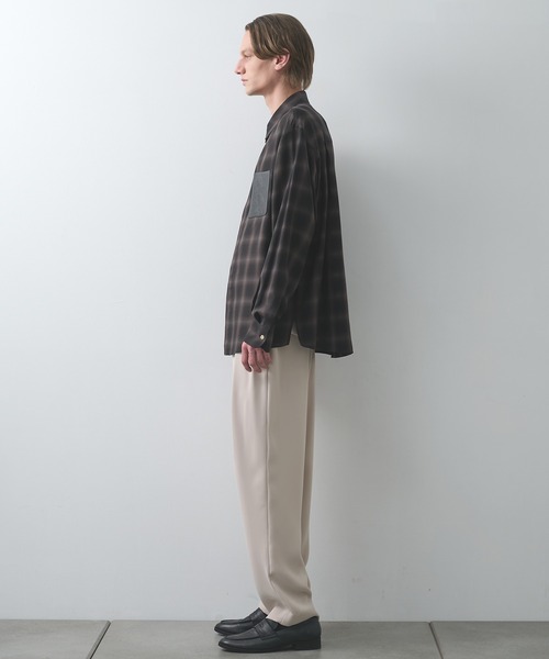 CULLNI（クルニ）の「【CULLNI】別注 Leather Pocket Check L/S Shirts（シャツ/ブラウス・メンズ・グレー/ブラック・1/2）」の18枚目の写真