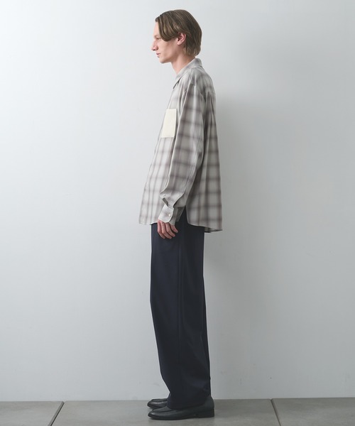 CULLNI（クルニ）の「【CULLNI】別注 Leather Pocket Check L/S Shirts（シャツ/ブラウス・メンズ・グレー/ブラック・1/2）」の21枚目の写真