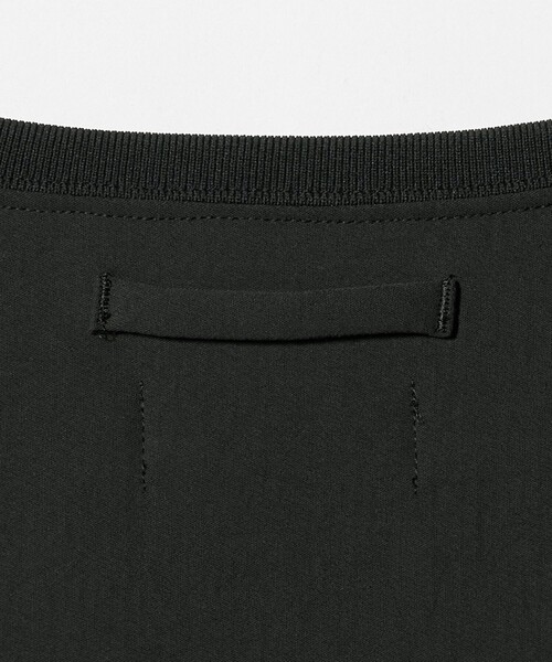 UNITED ARROWS & SONS by DAISUKE OBANA(ユナイテッドアローズアンドサンズバイダイスケオバナ)の「<D.O UNITED ARROWS BY DAISUKE OBANA for WOMEN>+10 DOLMAN LS CREW/ロングスリーブTシャツ(Tシャツ/カットソー・レディース・ブラック/オリーブ・S/M)」の18枚目の写真