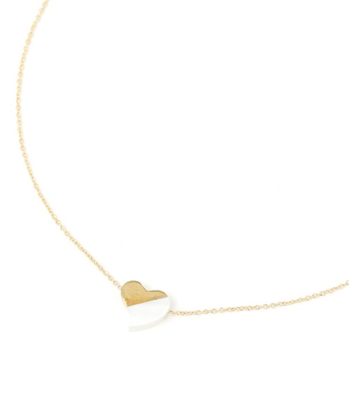 BAYFLOW(ベイフロー)の「シェルハートネックレス(ネックレス・レディース・ホワイト・FREE)」の1枚目の写真