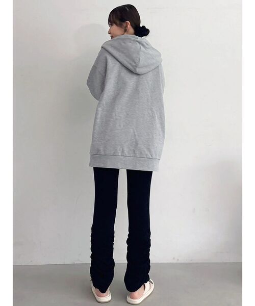 dazzlin（ダズリン）の「【吉田朱里】ストーンアートハーフジップフーディ（パーカー・レディース・ピンク/グレー/ブラック・FREE）」の18枚目の写真