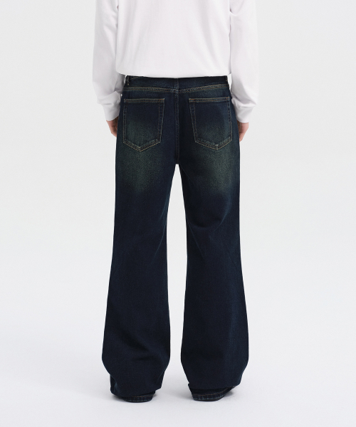 MUSINSA STANDARD（ムシンサスタンダード）の「ルーズフレアデニムパンツ[ダークブルー]（デニムパンツ・メンズ・その他・40/38/42/36/34/32/30/31/33/26/27/28/29）」の3枚目の写真
