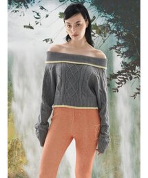 Off-Shoulder Cable Knit Grey