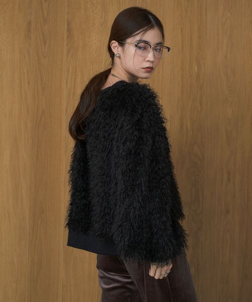 kivi（キヴィ）の「シャギーボアプルオーバー（Tシャツ/カットソー・レディース・ベージュ/ブラック/ライトブルー・FREE）」の6枚目の写真