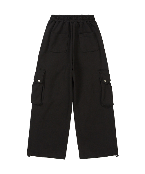 ILLIGO(イリゴ)の「スタッズカーゴスウェットパンツブラック(スウェットパンツ・レディース・その他・MEDIUM/SMALL)」の2枚目の写真