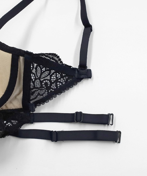 Melodie プリーツストラップレスブラジャー（ブラジャー）｜ANNEBRA