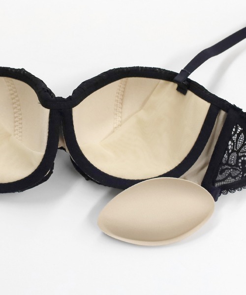 Melodie プリーツストラップレスブラジャー（ブラジャー）｜ANNEBRA