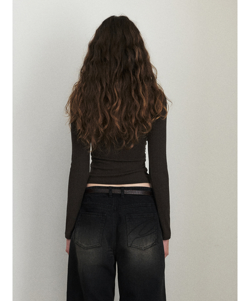 ETMON(エトモン)の「Damaged Black Denim Pants Black(Tシャツ/カットソー・レディース・その他・SMALL/MEDIUM)」の4枚目の写真