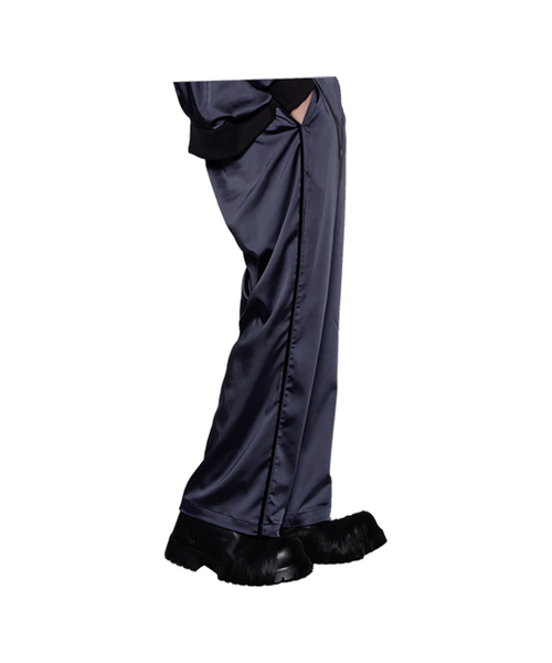 DGNAK(ディグナク)の「ツイストベルベットラインワイドパンツ(ネイビー)(その他パンツ・メンズ・ネイビー・LARGE/MEDIUM)」の1枚目の写真