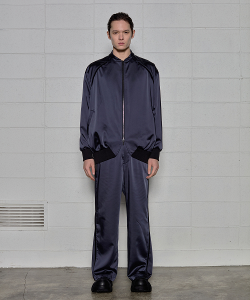 DGNAK(ディグナク)の「ツイストベルベットラインワイドパンツ(ネイビー)(その他パンツ・メンズ・ネイビー・LARGE/MEDIUM)」の2枚目の写真
