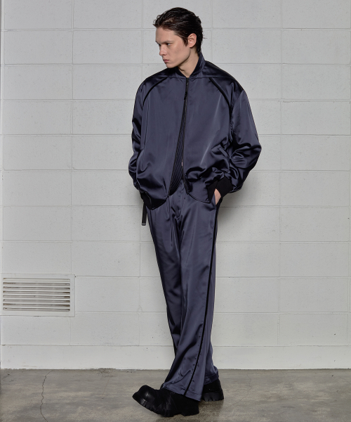 DGNAK(ディグナク)の「ツイストベルベットラインワイドパンツ(ネイビー)(その他パンツ・メンズ・ネイビー・LARGE/MEDIUM)」の4枚目の写真