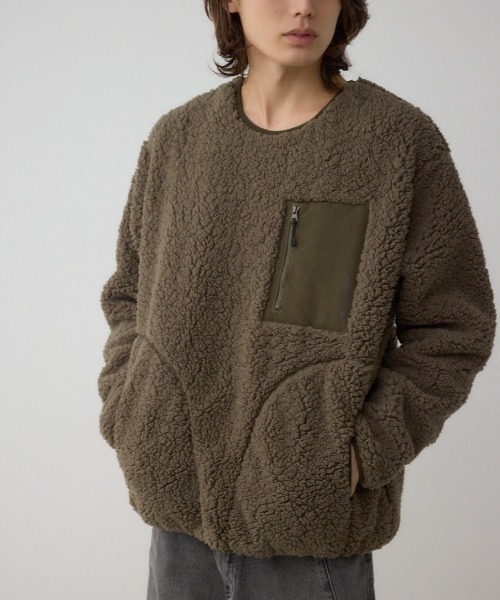 AZUL by moussy(アズールバイマウジー)の「シープボア防風トップス(スウェット・メンズ・カーキ/ブラック/チャコールグレー・LARGE/MEDIUM)」の3枚目の写真