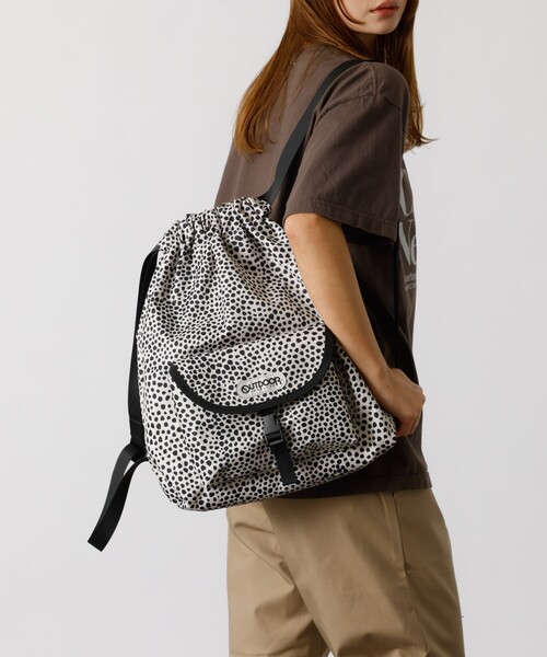 OUTDOOR PRODUCTS(アウトドアプロダクツ)の「【OUTDOOR PRODUCTS / アウトドアプロダクツ】Front Pocket Knapsack/ナップザック/ユニセックス【WEB限定】(バックパック/リュック・メンズ・ブラック/ドット/グレー/ブラウン・フリー)」の8枚目の写真