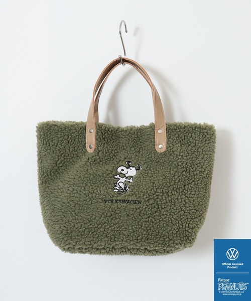 Volkswagen（フォルクスワーゲン）の「SNOOPY×フォルクスワーゲンスコラボ モコモコボアバッグ（トートバッグ・レディース・ベージュ/カーキ/アイボリー・FREE）」の6枚目の写真