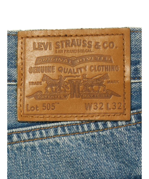 Levi's(リーバイス)の「Levi's/リーバイス 505(TM) レギュラーフィット ジーンズ ミディアムインディゴ(デニムパンツ・メンズ・インディゴブルー・W36 L32/W34 L32/W33 L32/W32 L32/W31 L32/W30 L32/W29 L32/W28 L32)」の10枚目の写真