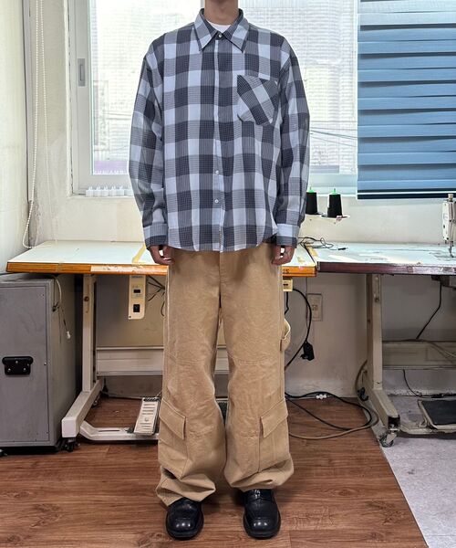 9999ARCHIVE(9999アーカイブ)の「Oblique Pocket Wide Cargo Pants(その他パンツ・レディース・ベージュ・FREE/3/2)」の14枚目の写真