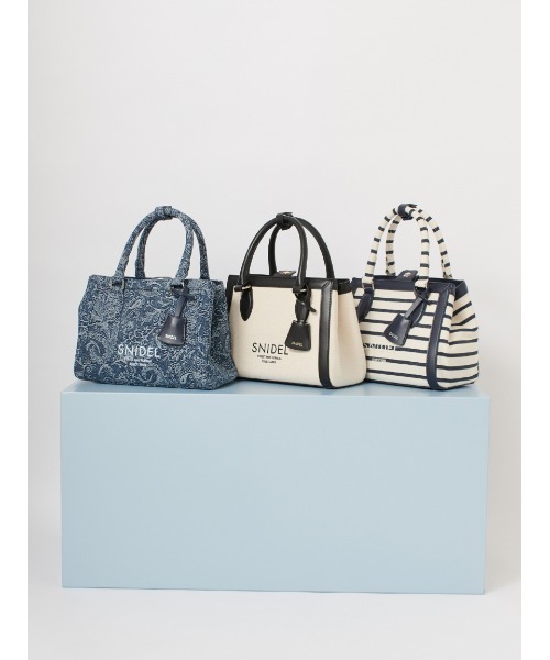 SNIDEL（スナイデル）の「バリエロゴバッグ（ハンドバッグ・レディース・その他/アイボリー/ネイビー・F）」の4枚目の写真