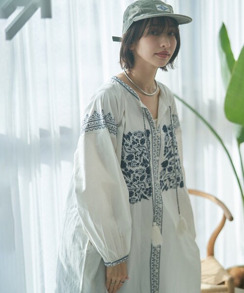 Remind me and forever（リマインドミーアンドフォーエバー）の「【India series】【nane】刺繍前開きワンピース（ワンピース・レディース・ブラック/アイボリー・FREE）」の21枚目の写真