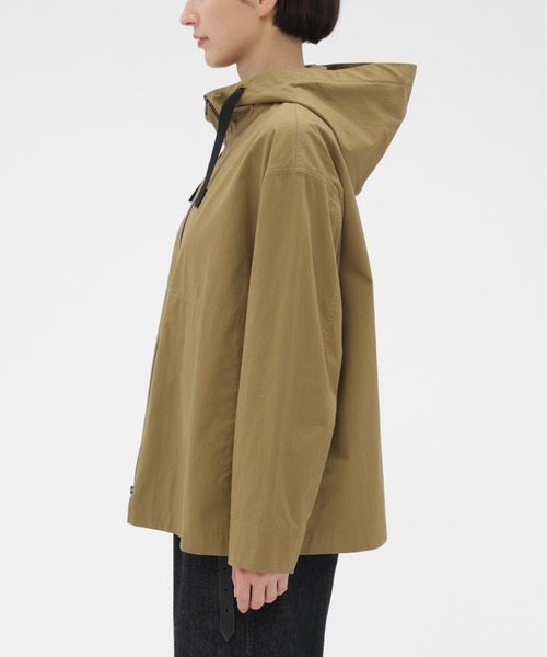 MHL.（エムエイチエル）の「WASHED SLUB COTTON TWILL（ブルゾン・レディース・ブラック/カーキ・1/2）」の7枚目の写真